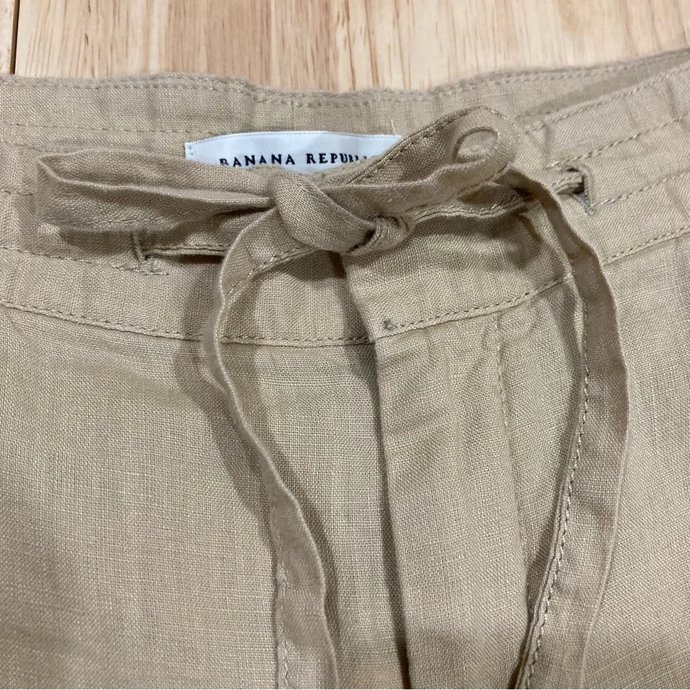 Banana Republic Women’s Khaki Linen Pants Size 6